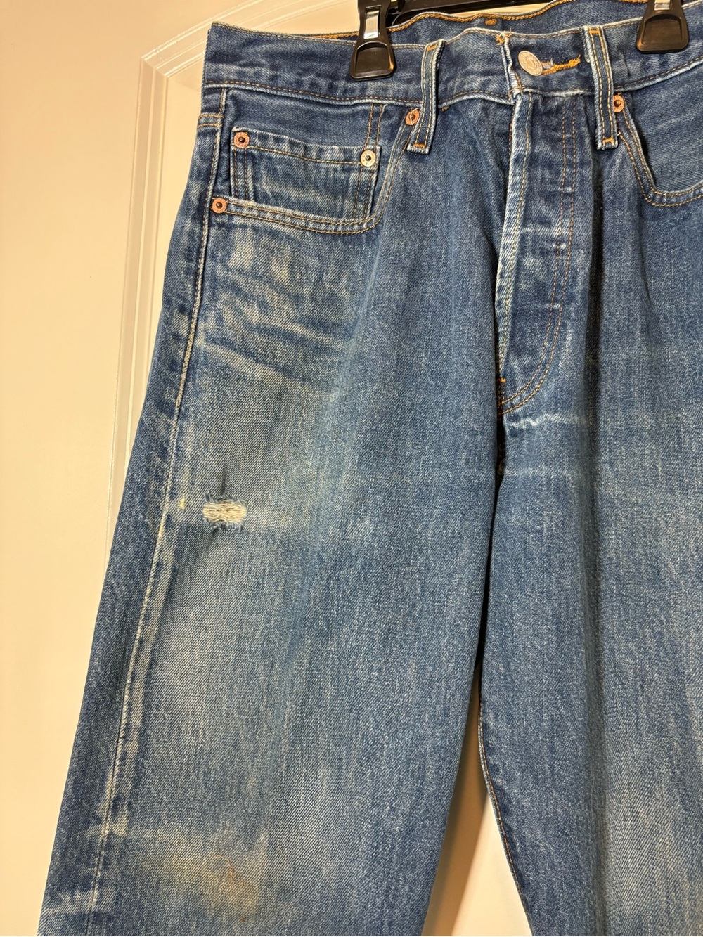 Levi's 501 Men's Blue Relaxed Straight Jeans - Picture 5 of 11